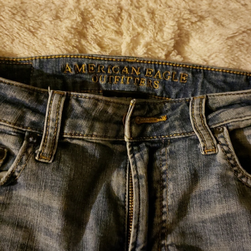 American Eagles Outfitters Jeans